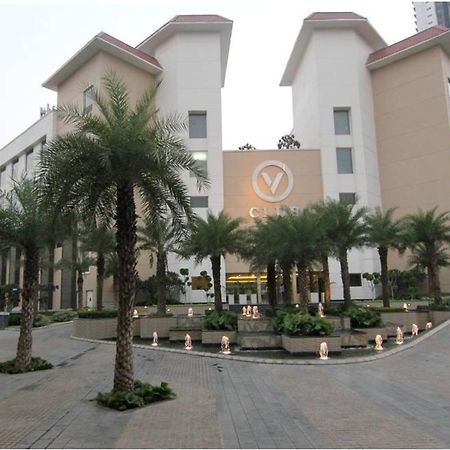 V Retreat Gurgaon Hotell Eksteriør bilde