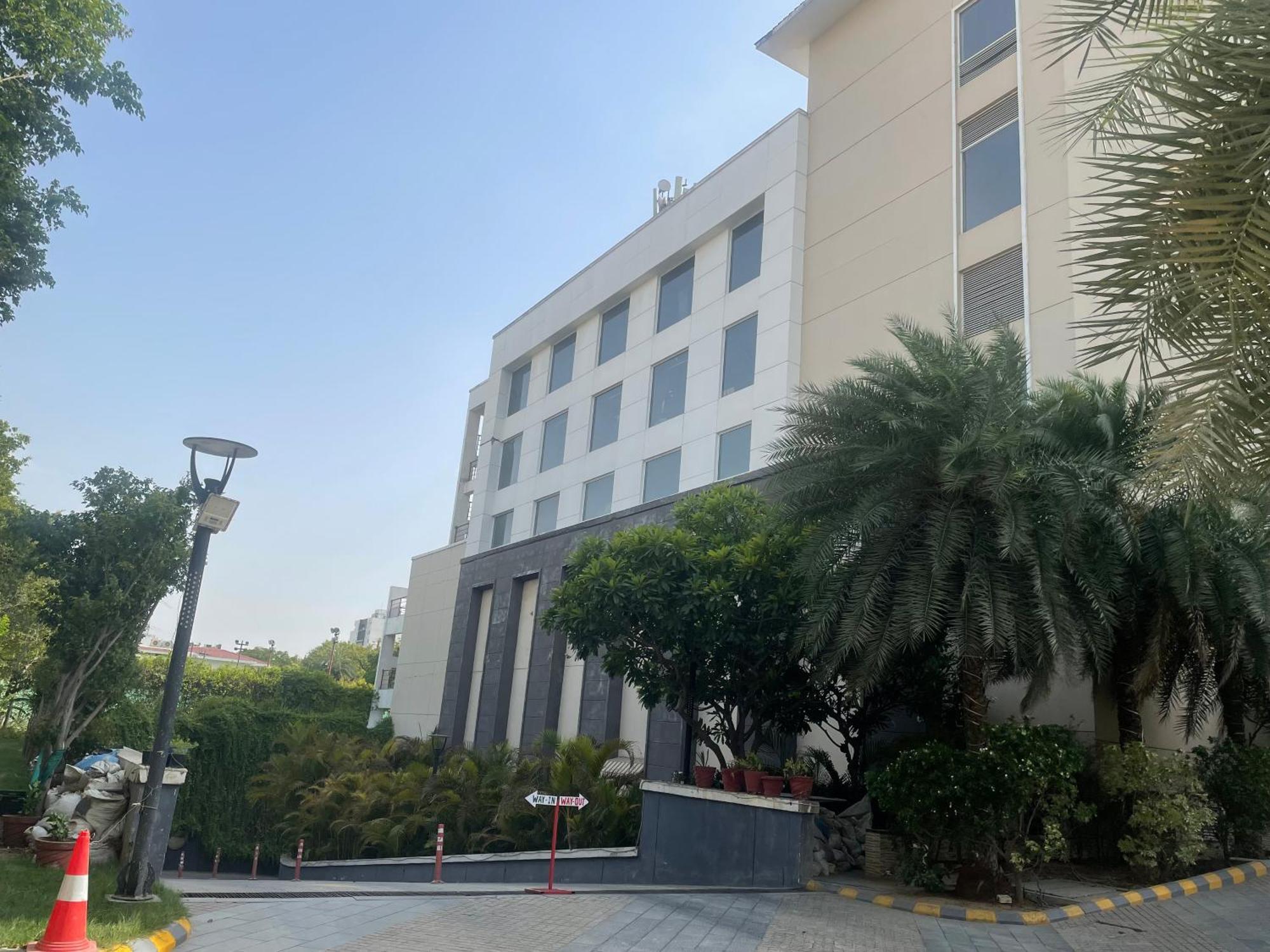 V Retreat Gurgaon Hotell Eksteriør bilde